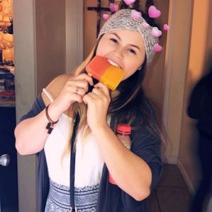 Meet your Posher, Luz